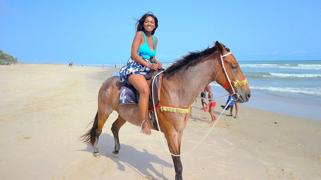 travel bloggers in africa