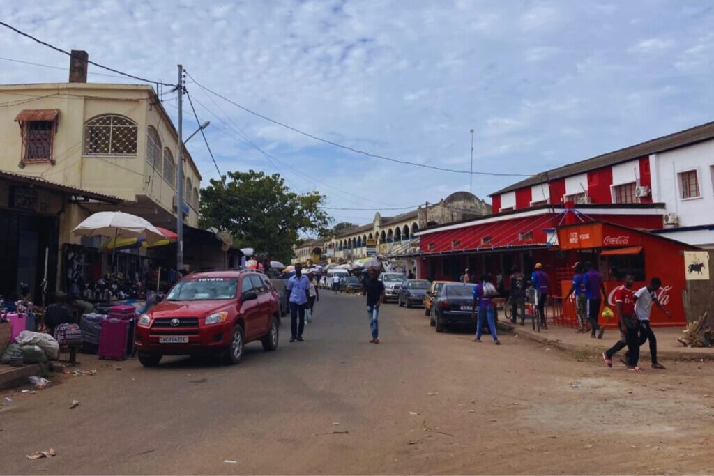 things to do in banjul