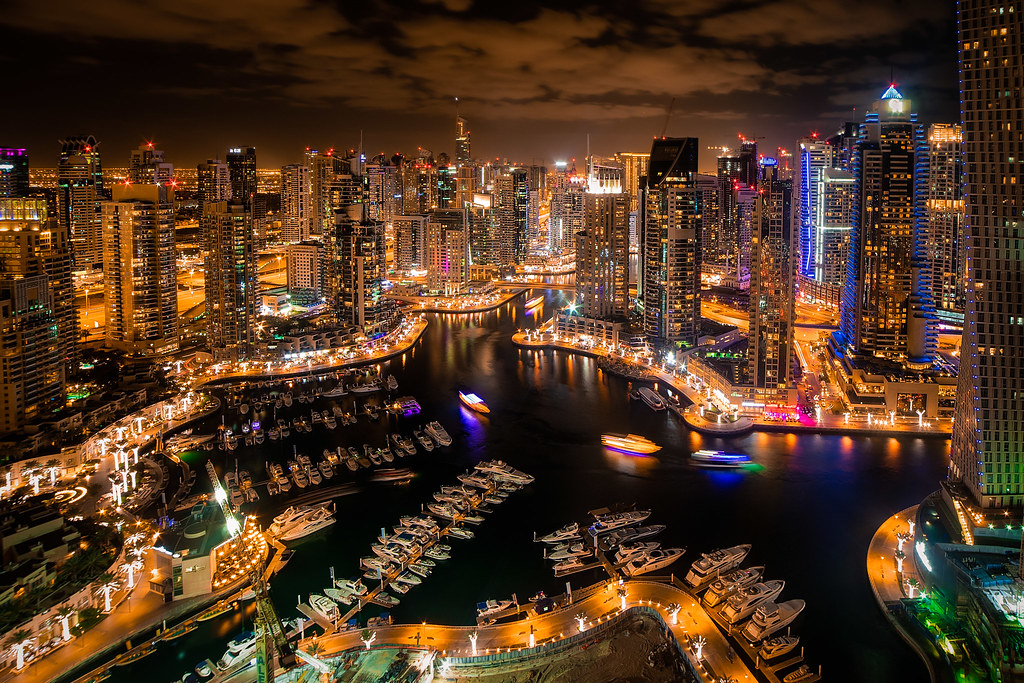 Panoramic scenic view of Dubai Marina Mall & Waterfront.